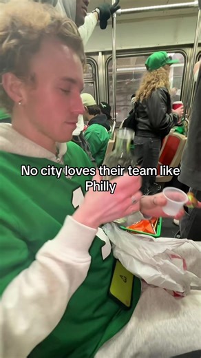 gracie (@graciemilo)’s videos with NFL on FOX Theme Song - NFLonFOX