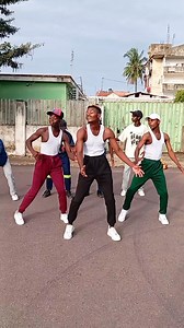Teka niku nyika 😅🇲🇿🔥 | Pop's dance