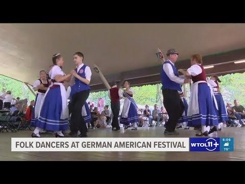 German folk dancers tell stories through dance at German American Festival