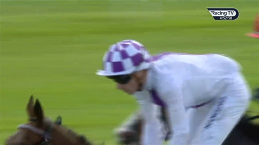 Fleetfoot unleashes a powerful finishing burst to claim his third race victory Declan McDonogh | J S Bolger | The Curragh Racecourse