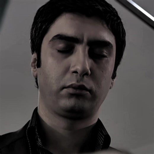 موت شاكر وتأثيره في وادي الذئاب