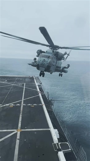 Not your normal face to face interaction. #navy #tactical #marines #usa #militarylife #militarytiktok #sailor #combat #amphib #warship #maritime #maritimeindustry #mariner #helocopter #pilot #pilotlife
