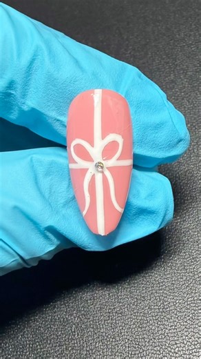 “Easy Christmas Gift Box Nail Art 🎁 | Cute Bow Design for Beginners”#ChristmasNails #HolidayNails