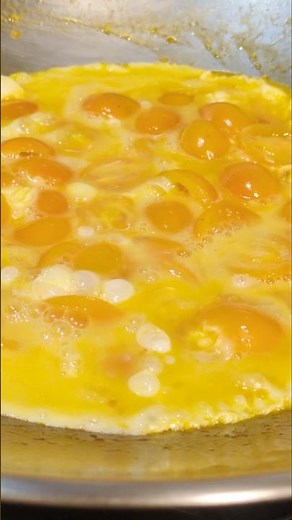 #番茄炒蛋 #easymeals #scrambledeggs #番茄炒蛋教學 #炒蛋 #番茄蛋 #토마토달걀볶음 #トマト卵炒め #家常菜 #一鍋到底 #簡單食譜 #懶人料理 #如何做番茄炒蛋