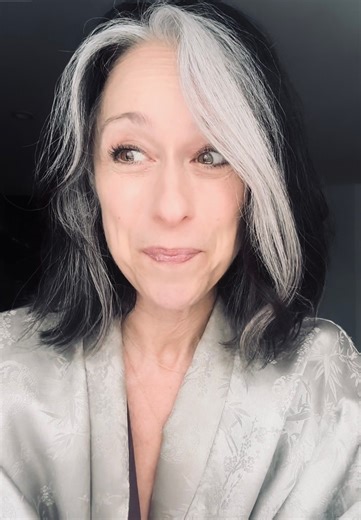 I open in the Off-Broadway play, PEN PALS, alongside Sharna Burgess, just one week from today!! Do you have your tickets yet? www.penpalsplay.com | Paige Davis