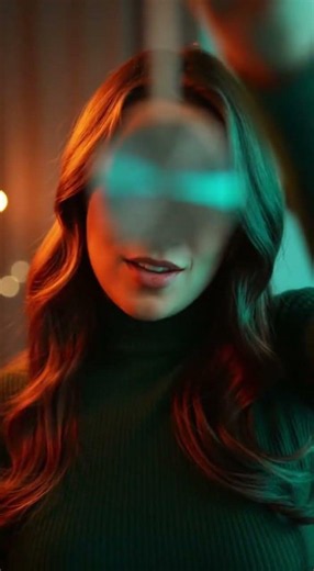 Paula Hypnotizes You with a Swinging Spiral