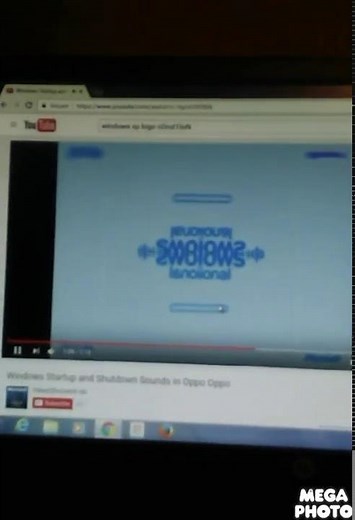 Windows xp logo in oppo effect