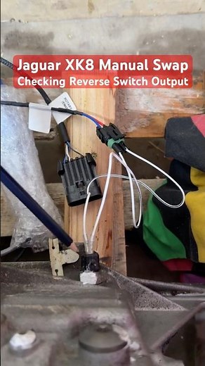 MCM Reverse Switch "Hot-Wire" Test: CAN Monitor Discrepancy. Jaguar XK8 Manual Swap XKR X100 Modurol