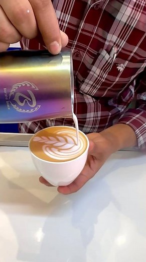 Latte art tutorial CLASSIC LATTE ART TULIP POUR Latte Art For BeginnersHow To Pour Heart#tulip #art