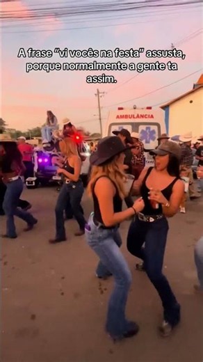 Do you guys also enjoy parties like this? Credit: @thaynematos_ #dance #forro #piseiro #dancing