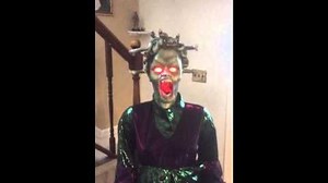 Animated life-size Medusa. Gemmy