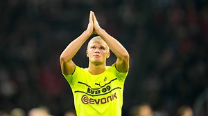 Ajax-Dortmund: le geste fort d'Haaland, qui s'excuse devant les supporters après la déroute