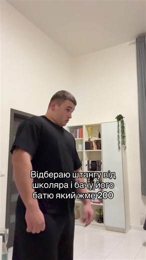 Intense Gym Training Motivation: Raw Powerlifting Session