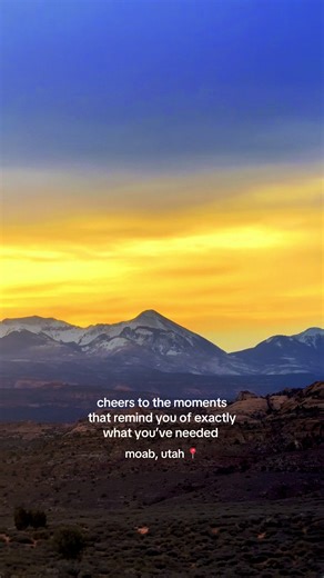 what would be yours? #utah #travel #sunrise #moab #archesnationalpark
