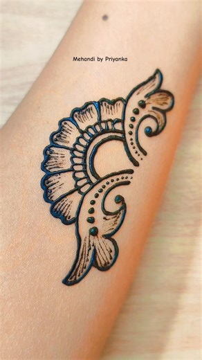 Very easy front hand mehndi design | mehndi design simple | mehndi design #shorts #mehndi