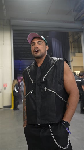 Carlos Ulberg is in the building and ready to see who he will face next! 👀 #UFC320 | UFC