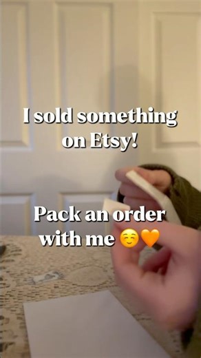 Pack an order with me! ☺️🧡