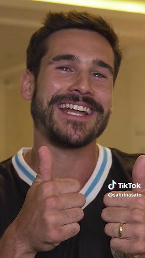 Primeiro Café da Manhã com a Família | Carnaval da Sabrina