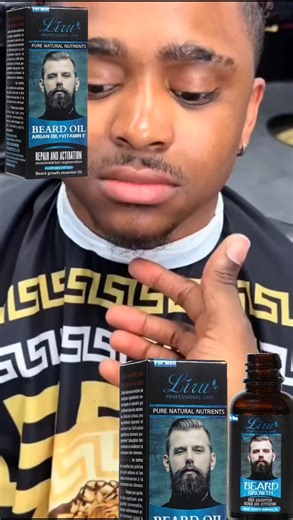 La solution pour une barbe dense, uniforme et des cheveux qui repoussent naturellement. Ta barbe pousse mal ? Tu as des trous ou une calvitie qui s’installe ? 😩 Liru est l’huile sérum naturelle spécialement formulée pour stimuler la pousse rapide de la barbe et des cheveux tout en les rendant plus doux, plus forts et plus épais. Grâce à un mélange puissant d’extraits de plantes, Liru hydrate en profondeur, nourrit les racines et active une croissance uniforme. 👉 Fini les zones clairsemées, pla