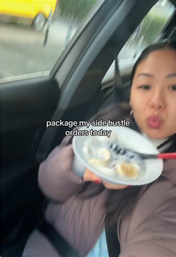 chrissytingfitness.com #sidehustle #gymwear #fitnesswear #businessowner #entrepreneur