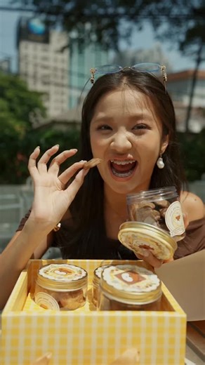 Im Debbie, just call me BABY ☎️👶 on Instagram: "The origin of grumpy bagel: The Cookies! 🍪"