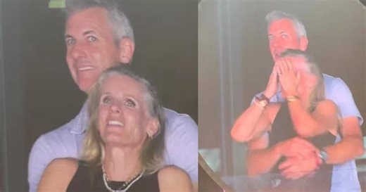 Astronomer suspende a su CEO tras video viral en concierto de Coldplay