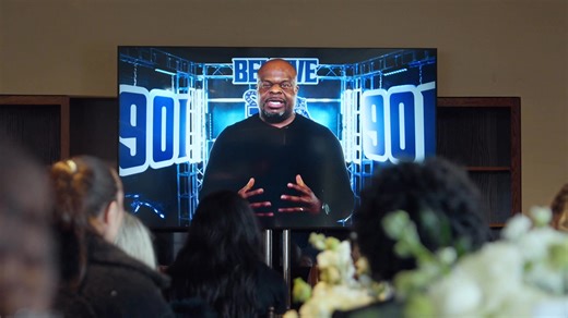 In honor of National Girls & Women in Sports Day, Coach Huff and his wife Jessica are committing a $50,000 matching donation to 901Women 💙 Join the momentum and donate now ⬇️ 🔗 gotigersgo.me/901WomenDonate | Memphis Tigers