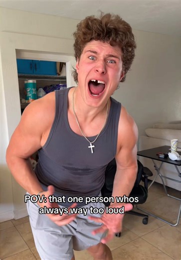 ColeCake (@colecake)’s video of im not even loud