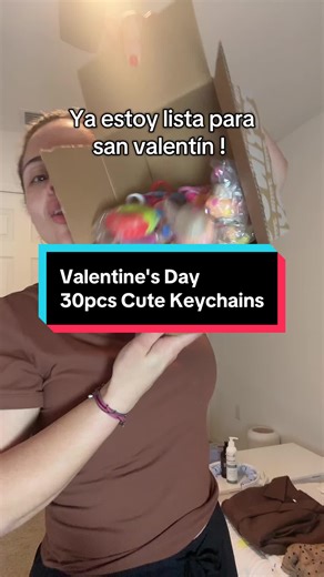 30 Cute Keychains for Valentine's Day Gifts