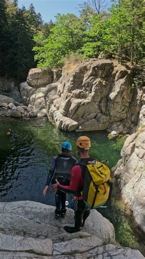 L'un des plus beaux canyons d'Ardèche : le canyon de la Borne avec Cimes & Canyons