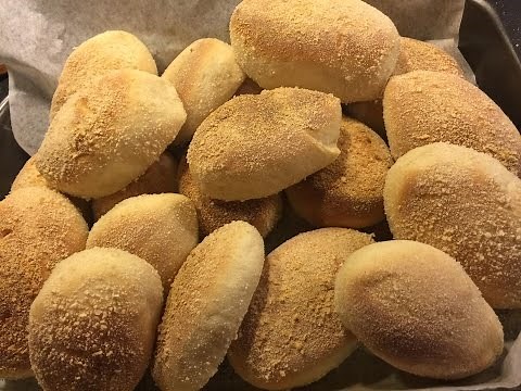 Pandesal (Easy Recipe)