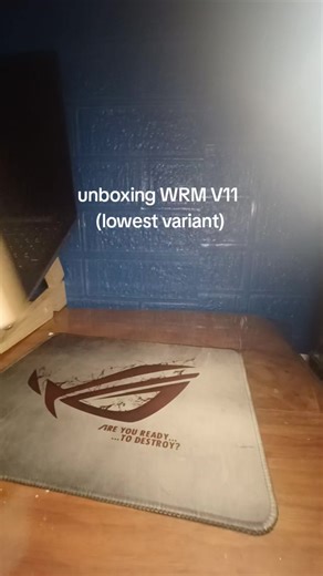 Unboxing the WRM V11 Cube: Features and First Turns