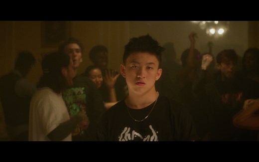 Rich Brian《History》MV