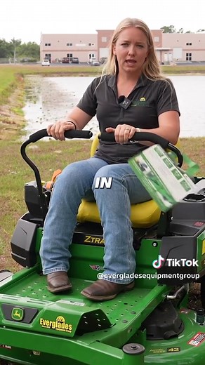 How to Drive a Zero Turn Mower: Beginner's Guide