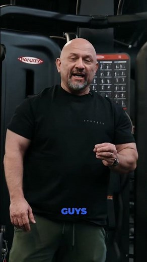 He barely survived this arm day! 😂