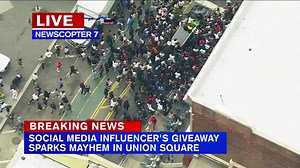 15K views · 202 reactions | BREAKING: Thousands of people have overrun Union Square Park and surrounded lanes of traffic Friday as a popular Twitch streamer held a video game giveaway. https://7ny.tv/3KsdWQw | ABC7NY | Facebook