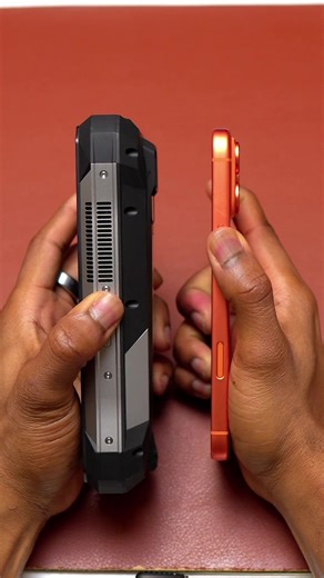 iPhone 17 Pro Max vs Tank X Speed Test App Opening #iphone17promax #unihertz #fyp #fypシ #appleiphone