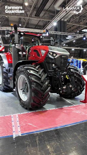 From the Floor at LAMMA! 🤠🚜 Pushing power to 435hp, CASE IH’s new Optum series aims to provide a multi-functional tractor suitable for fieldwork, haulage and high-demand pto tasks... FIND OUT MORE: https://ow.ly/EVfn50XX5w2 | Farmers Guardian