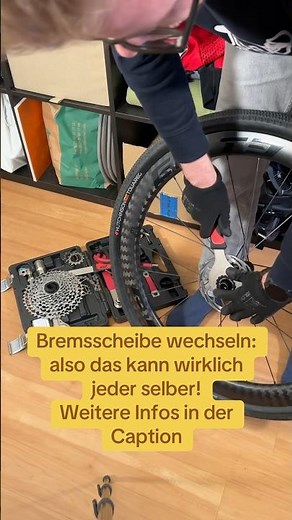 Changing a Centerlock brake disc? Anyone can do it. With the right tools. #roadbike
