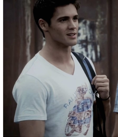 The Vampire Diaries 2014 Edit Featuring Jeremy Gilbert