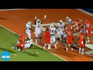 Wild fourth quarter in Sam Houston-UIW 2nd round FCS playoff game