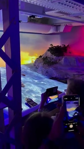 183K views · 3.7K reactions | ⚡️⚡️⚡️ #storm #waves #amazing | Miniatur Wunderland | Facebook