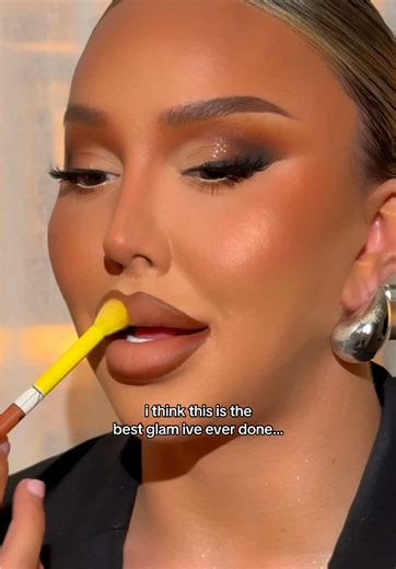 Stunning Makeup Glam Tutorial by La Demi