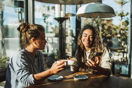 250 Good Morning Messages for Friends To Wake To