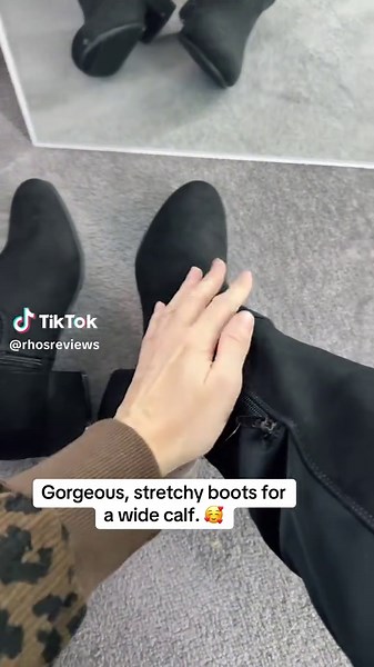 These stretchy women’s wide calf boots are not only gorgeous, they’re so comfy to wear! 🥰 #boots #winterboots #kneehighboots #tiktokmademebuyit #widecalfboots @LoudLook