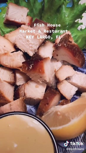 Let’s Review The Fish House 📍 Key Largo, FL #florida #thekeys #sheincares #fishtok #localeats #foodtiktok #EatFreshRefresh #fyp #parati