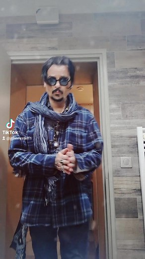 Vidéos de Johnny Steff (@johnnysteff1) avec son original - Johnny Steff