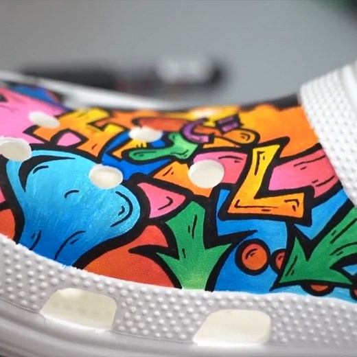 Do you like this design? #reels #design #crocs #DIY #costumized #viral | MARKO