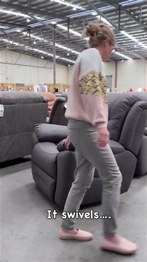 This Recliner Feels Like a First-Class Seat for Your Living Room 👀🔥