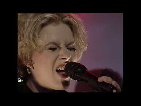 Scarlet - Independent Love Song (First Performance) - TOTP - 02 02 1995